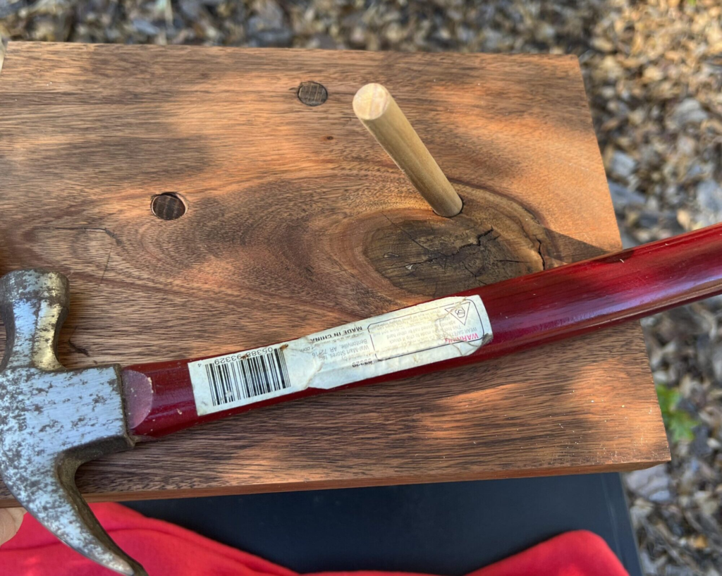 Removing stand pegs from underneath