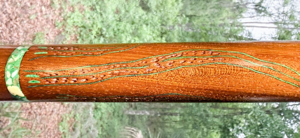 433-D4-432Hz-Mahogany-inlay-horizontal